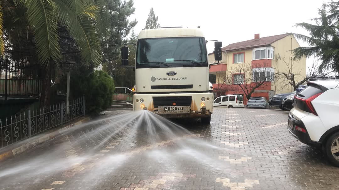 Acil Basınçlı Büyük Vidanjör Kiralama Hizmeti | Atılım Vidanjör